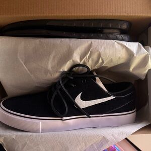 Nike SB Zoom Janoski
